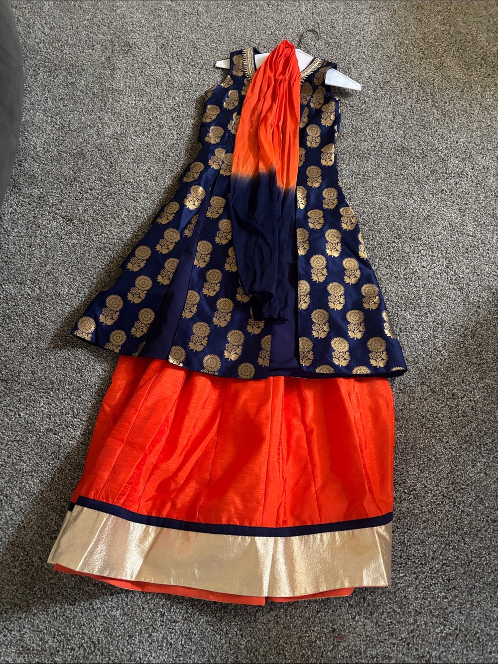 Girls 3 piece skirt set